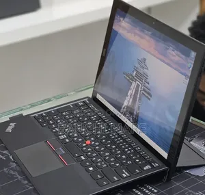 New Laptop Lenovo ThinkPad 13 8GB Intel Core i5 SSD 256GB