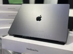 New Laptop Apple MacBook Pro 2024 M4 Max 48GB Apple M4 Max SSD 2T
