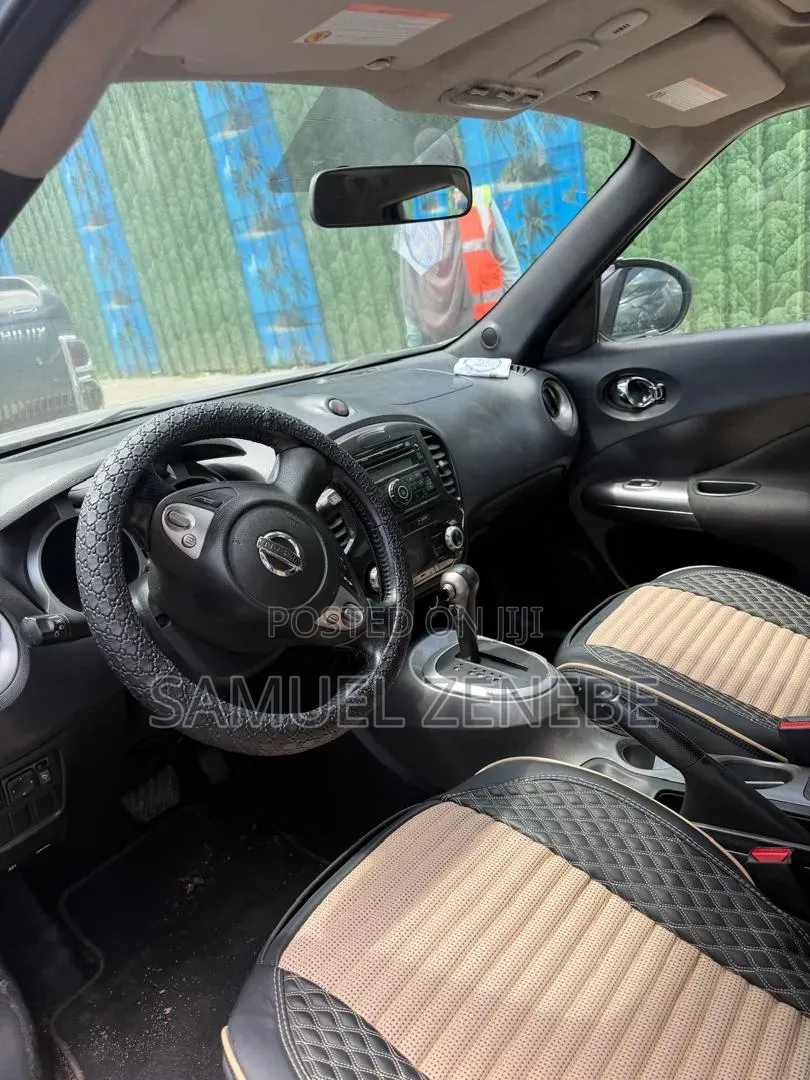 Nissan Juke S 2012 Gray