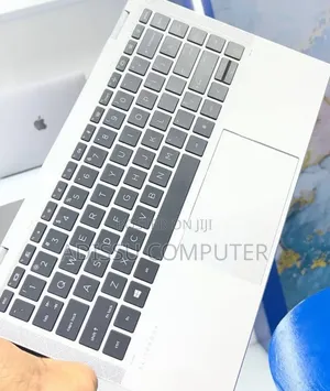 New Laptop HP EliteBook x360 1040 G7 16GB Intel Core i7 SSD 512GB