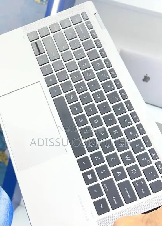 New Laptop HP EliteBook x360 1040 G7 16GB Intel Core i7 SSD 512GB