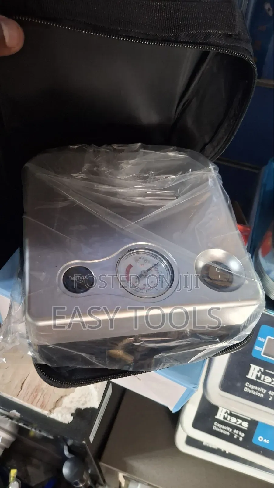 Tire Inflator DC 12 V