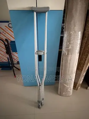 Crutches飧節They Are Easily Adjustable Crunch, Easy to Learn How to Use
