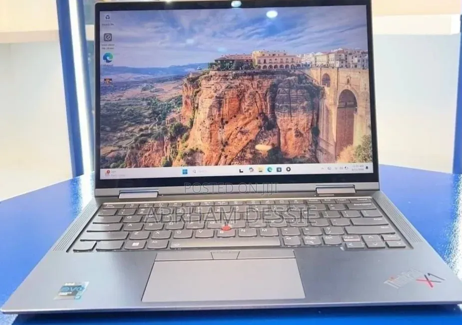 New Laptop Lenovo 16GB Intel Core i7 SSD 512GB