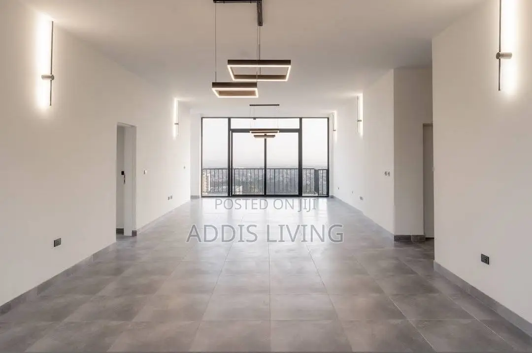 3bdrm Apartment in Bole for sale