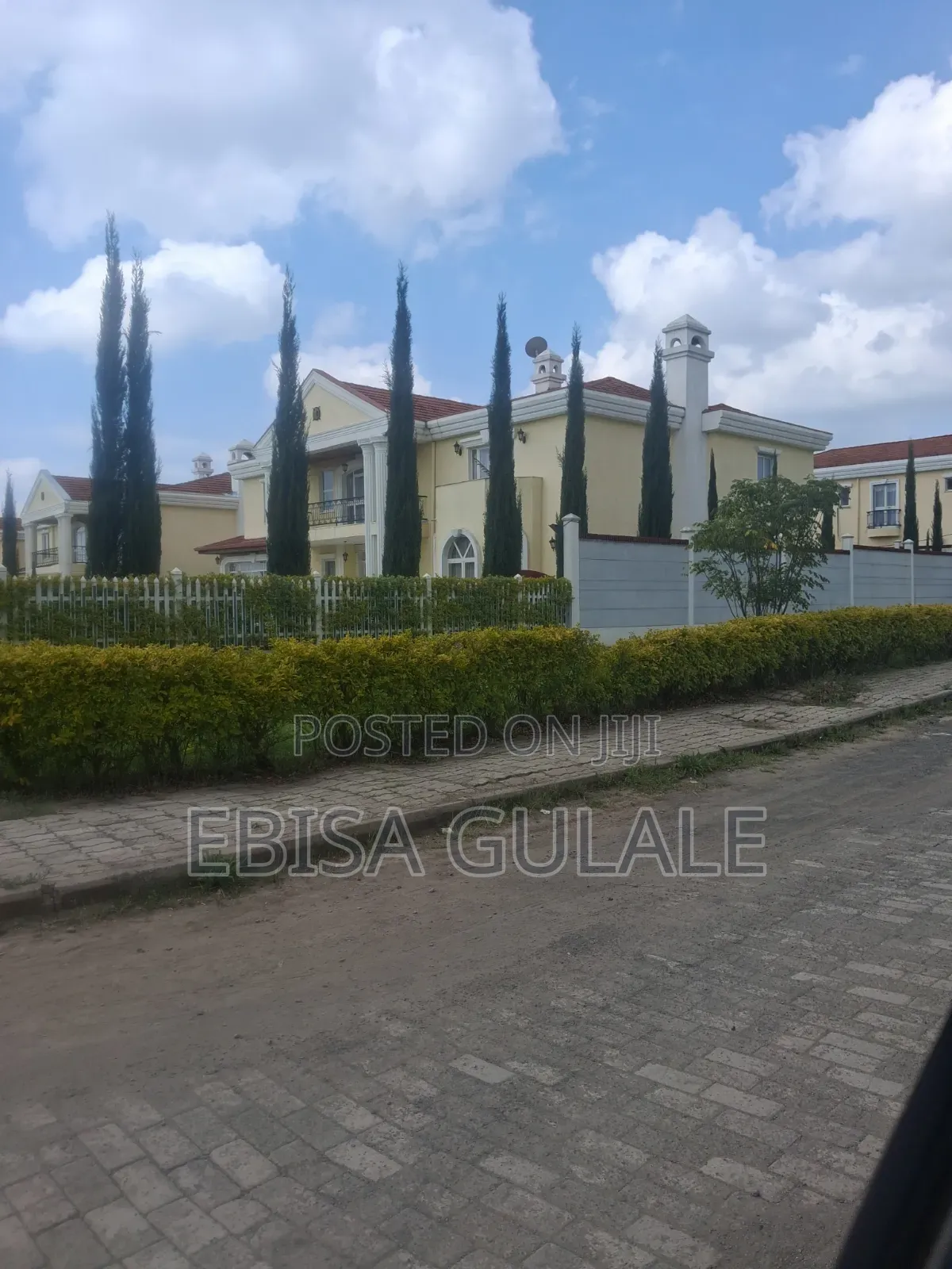 Furnished 5bdrm Farm House in Ccd Real State, Oromia-Finfinne for sale