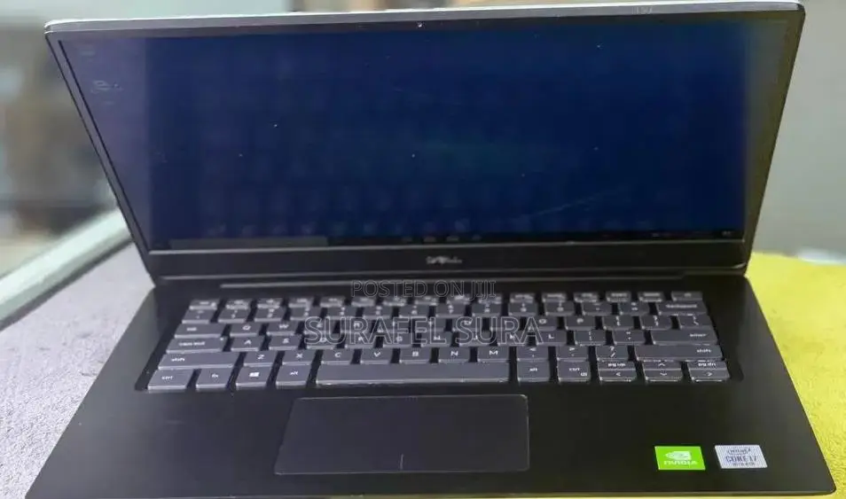 New Laptop Dell Vostro 5481 16GB Intel Core i7 SSD 512GB
