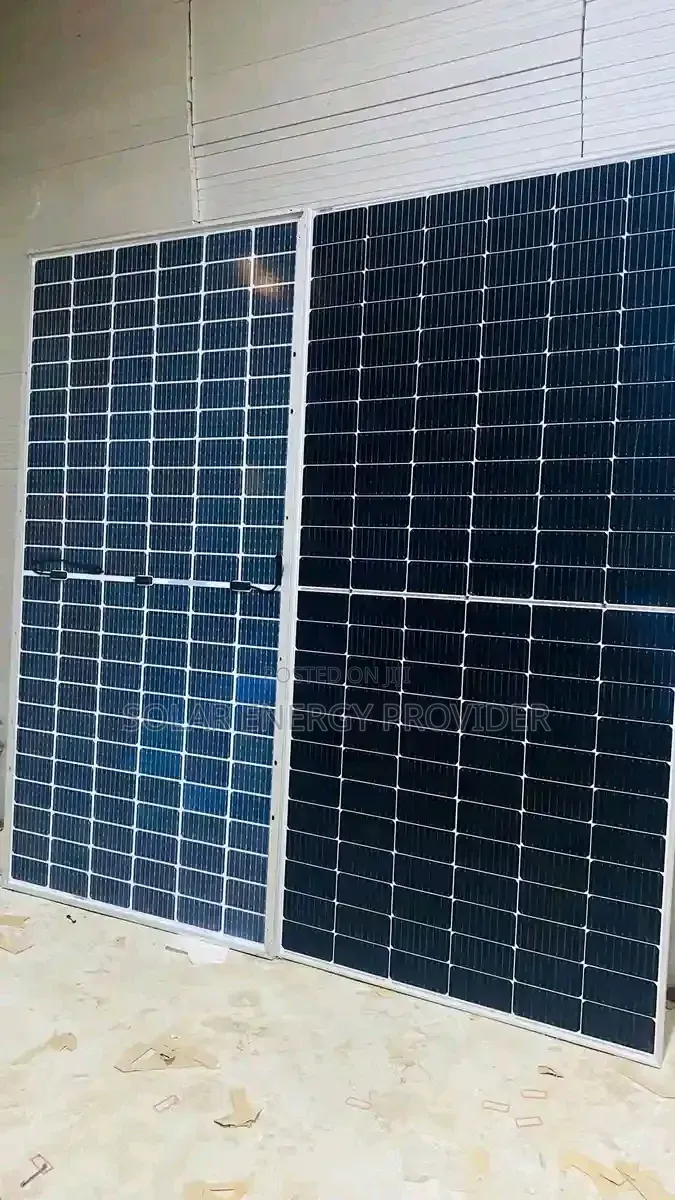 12kw Solar Panel Hybrid Invertor and Lithium Ion Batteries