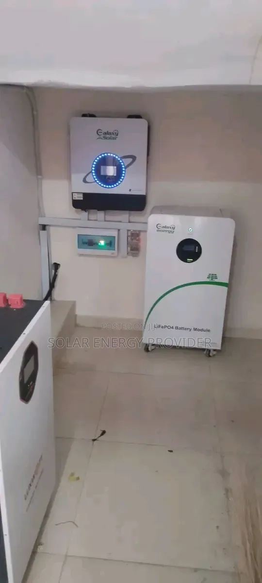 12kw Solar Panel Hybrid Invertor and Lithium Ion Batteries