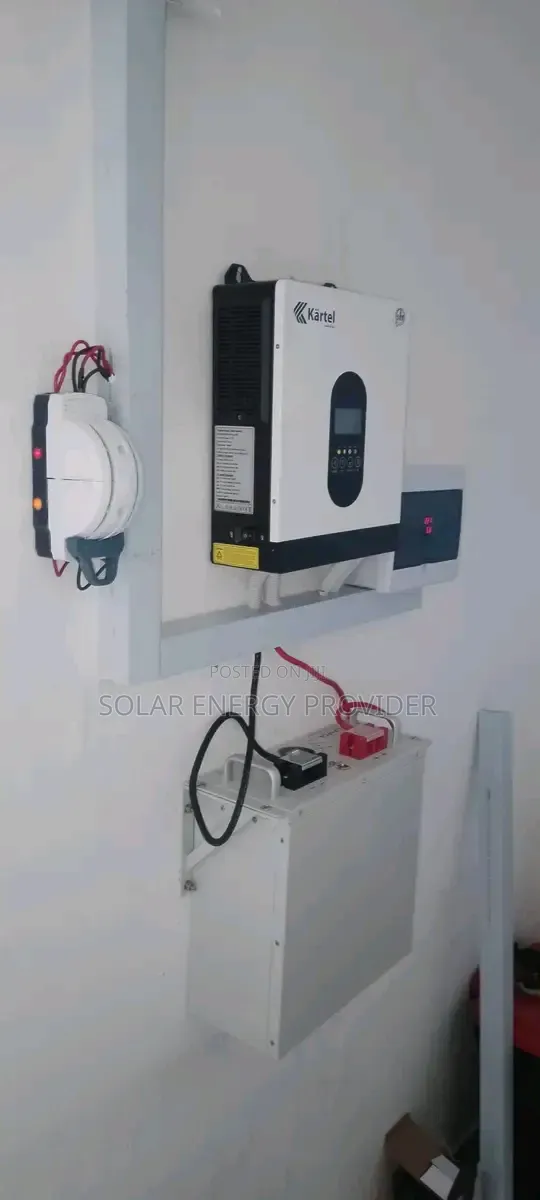 12kw Solar Panel Hybrid Invertor and Lithium Ion Batteries