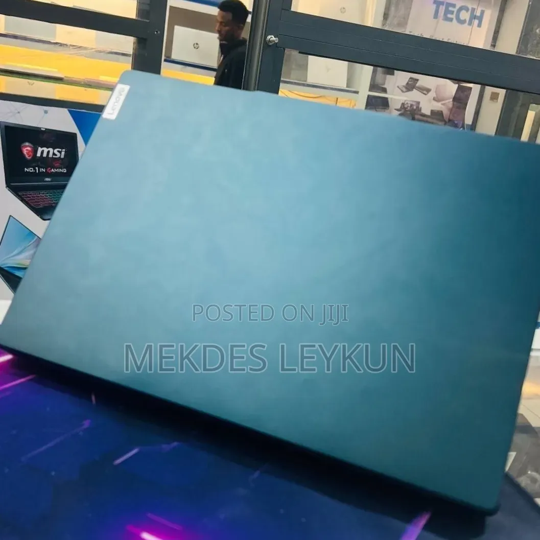 New Laptop Lenovo Legion Pro 7 16GB Intel Core i5 SSD 1T