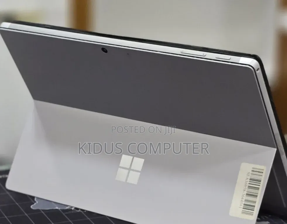 New Laptop Microsoft Surface 16GB Intel Core i7 SSD 1T
