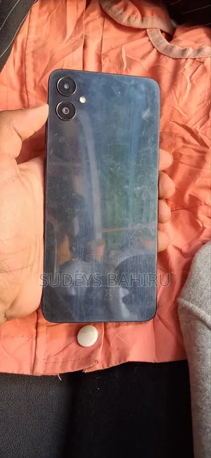 New Samsung Galaxy A05 64 GB Black