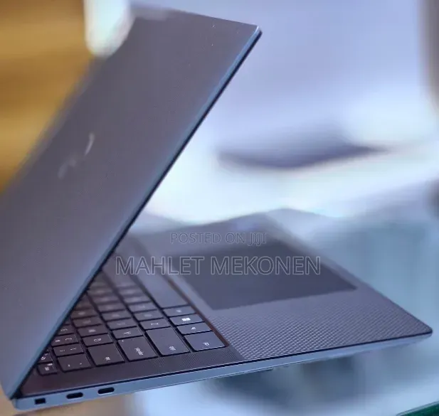 New Laptop Dell Precision 5540 16GB Intel Core i9 SSD 512GB