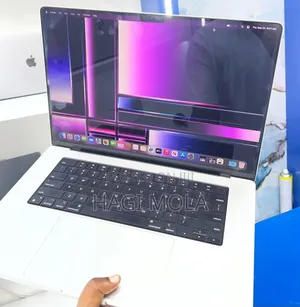 New Laptop Apple MacBook Pro 16GB Apple M1 Pro SSD 512GB