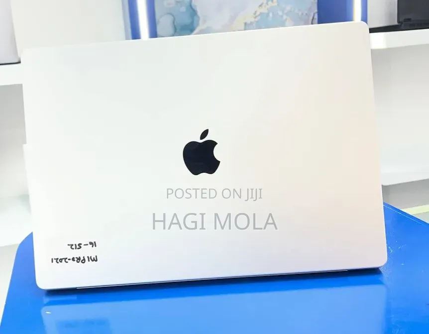 New Laptop Apple MacBook Pro 16GB Apple M1 Pro SSD 512GB