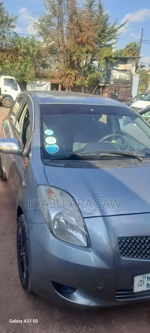 Toyota Yaris 2007 Silver