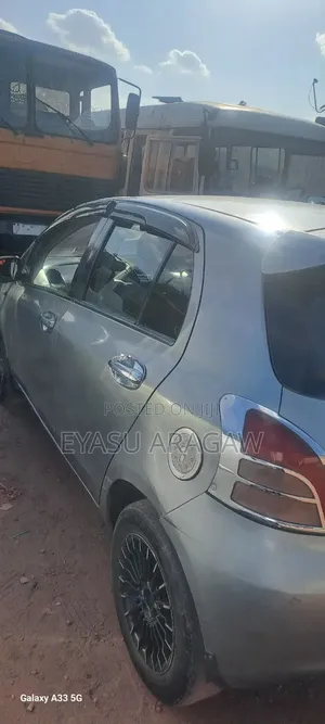 Toyota Yaris 2007 Silver