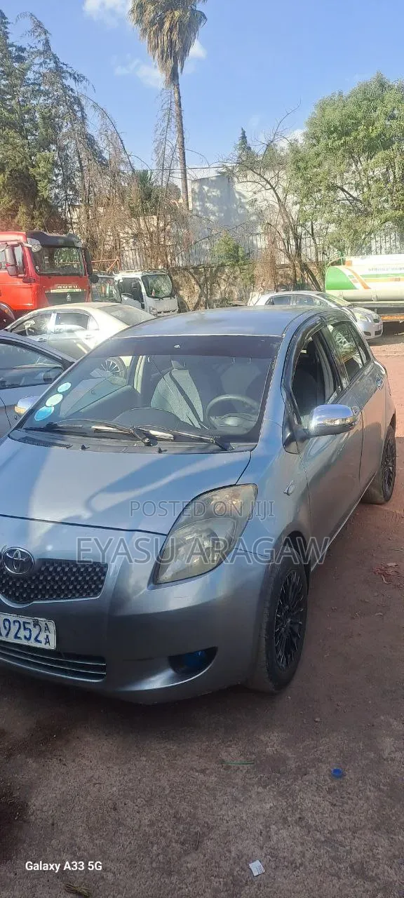 Toyota Yaris 2007 Silver
