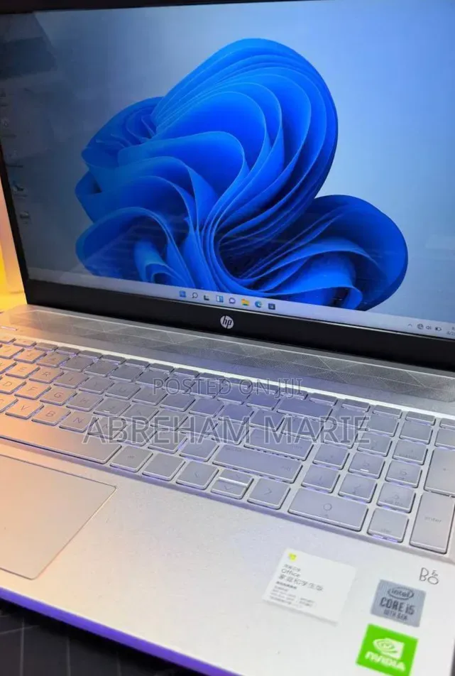 New Laptop HP Pavilion 15 16GB Intel Core i5 SSD 512GB