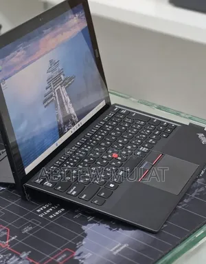 New Laptop Lenovo ThinkPad Yoga 8GB Intel Core i5 SSD 256GB