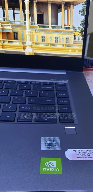 New Laptop HP ZBook 15 32GB Intel Core i7 SSD 512GB