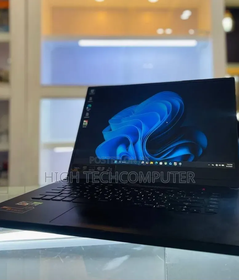 New Laptop Asus ROG Zephyrus G15 16GB AMD Ryzen 7 SSD 512GB