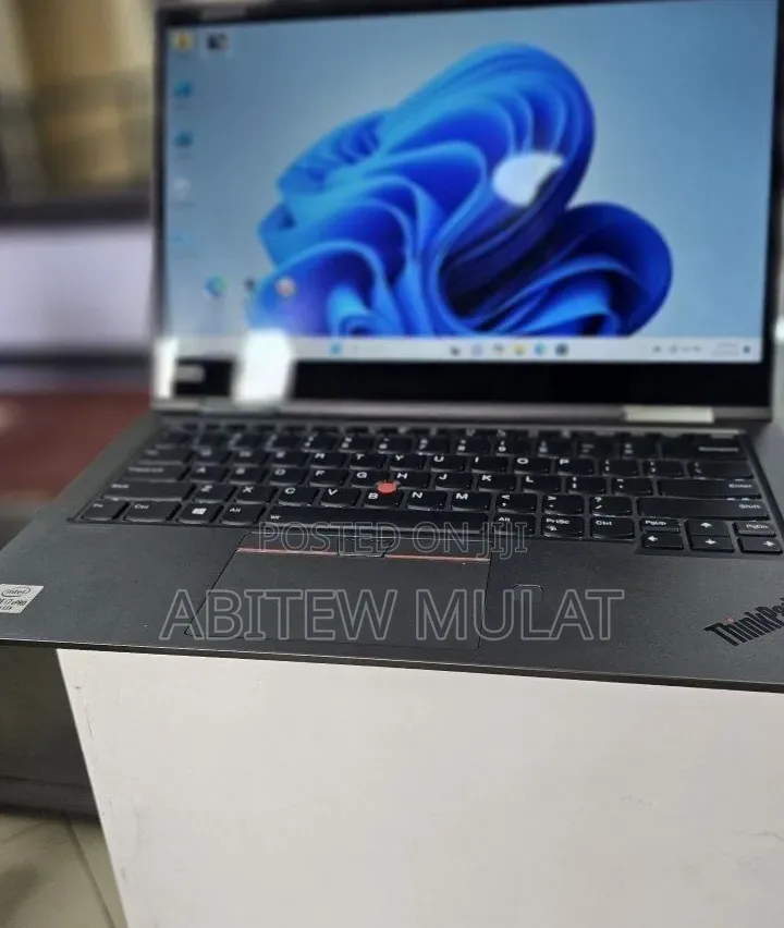 New Laptop Lenovo ThinkPad X1 Yoga 16GB Intel Core i7 SSD 512GB