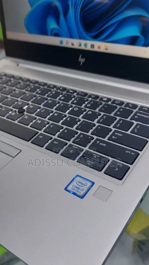 New Laptop HP EliteBook 840 G5 16GB Intel Core i7 SSD 512GB