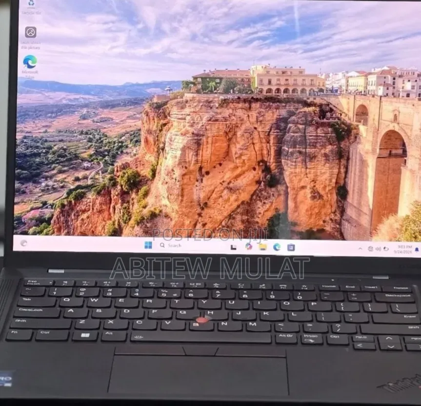 New Laptop Lenovo ThinkPad X1 Carbon 16GB Intel Core i7 SSD 512GB