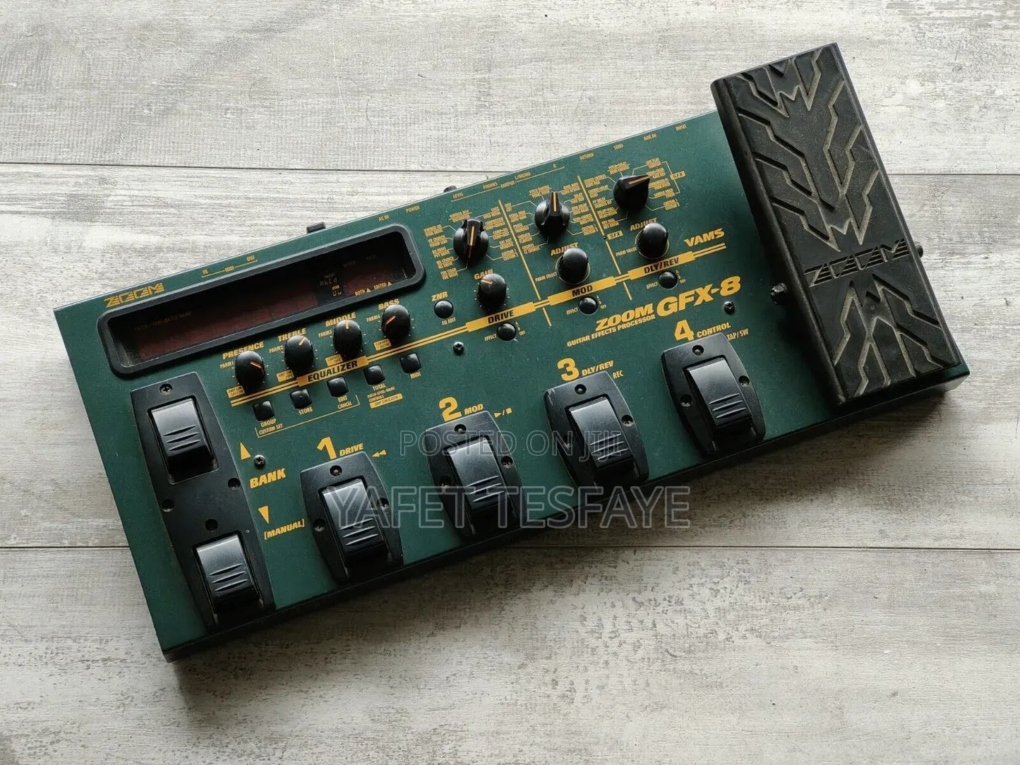 Zoom GFX 8 Lead Guitar Effecter