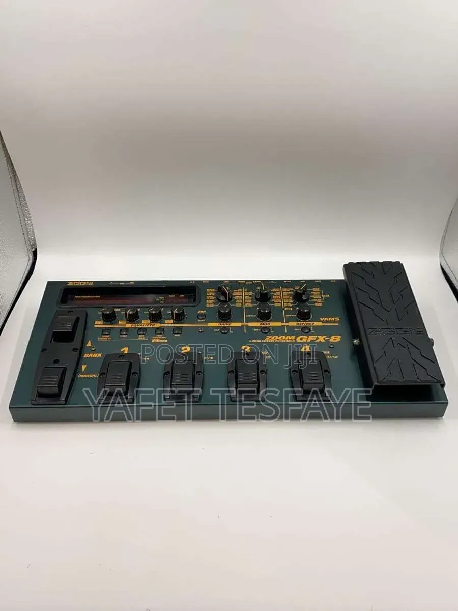Zoom GFX 8 Lead Guitar Effecter