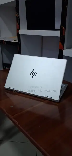 New Laptop HP Envy x360 8GB Intel Core i5 SSD 512GB