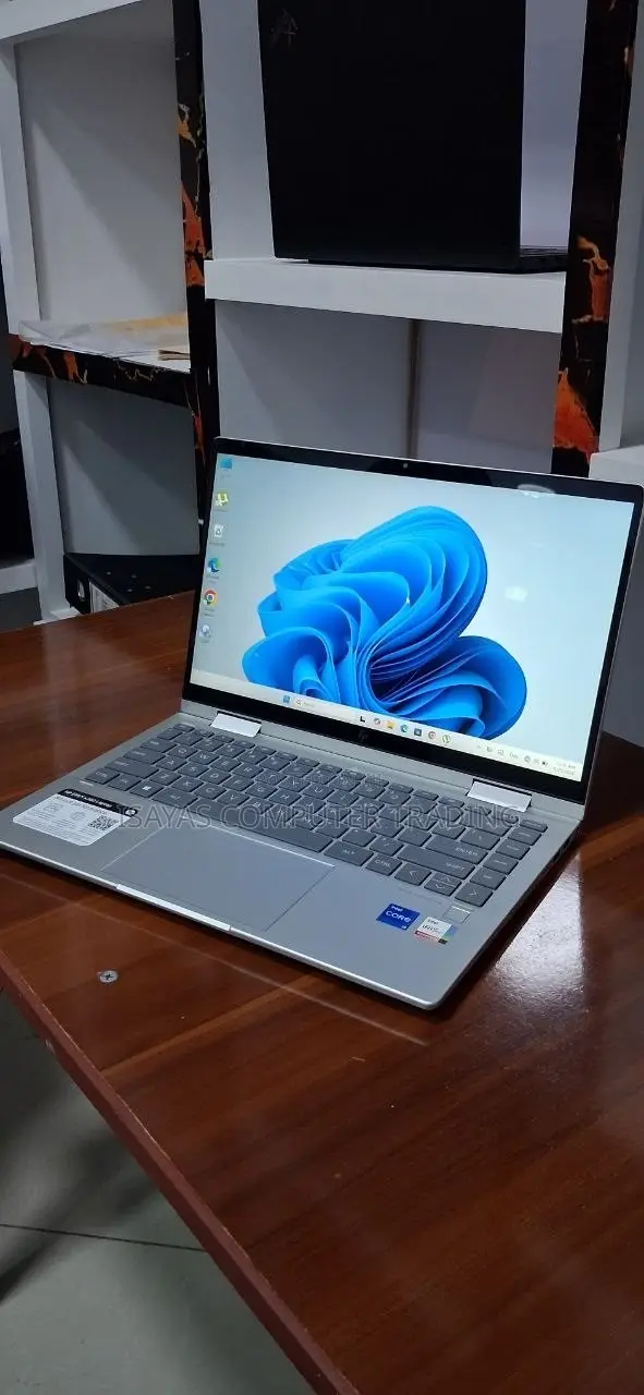 New Laptop HP Envy x360 8GB Intel Core i5 SSD 512GB