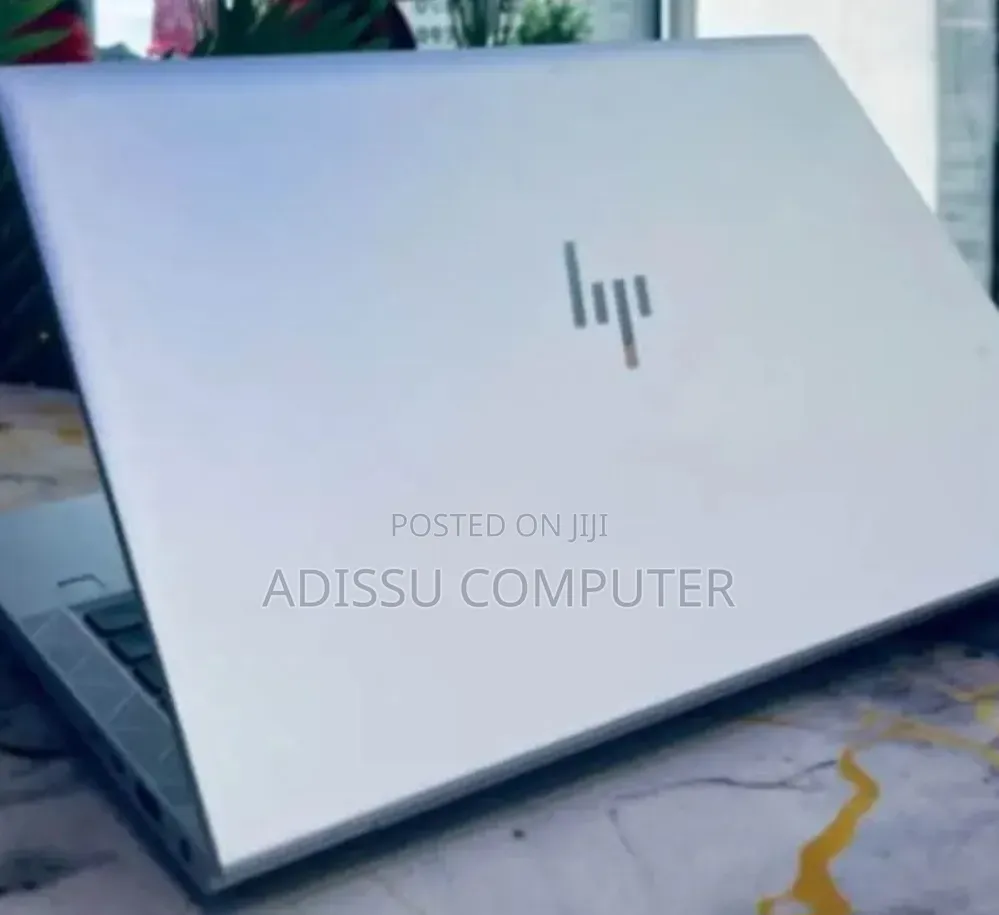 New Laptop HP 650 8GB Intel Core i5 SSD 512GB