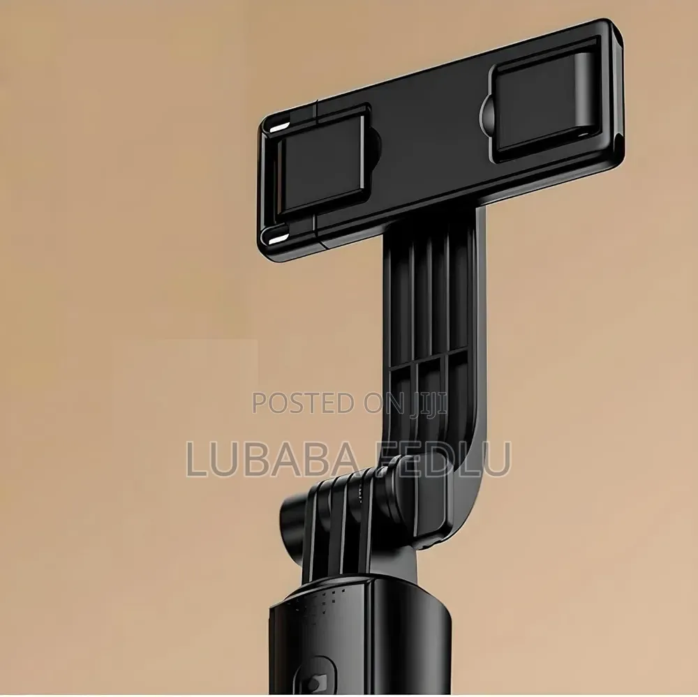 Brand New R1-L 3-in-1 Bluetooth Selfie Stick Tripod