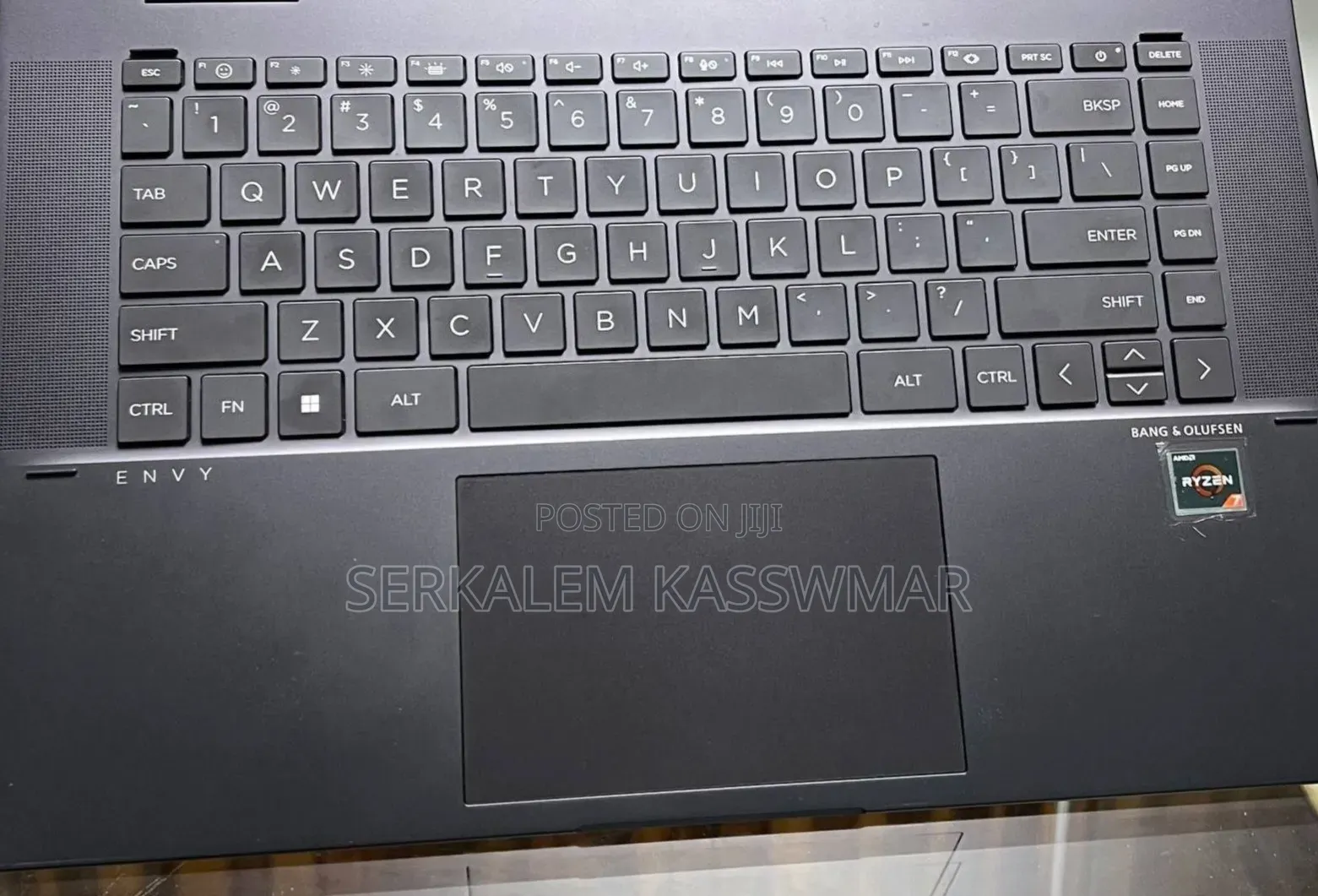New Laptop HP Envy x360 16GB AMD Ryzen 7 SSD 512GB