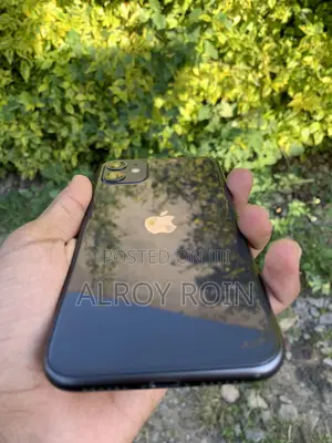 Apple iPhone 11 64 GB Black