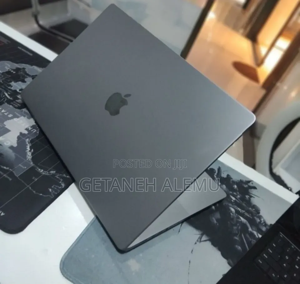New Laptop Apple MacBook Pro 2021 M1 64GB Apple M1 Pro SSD 1T