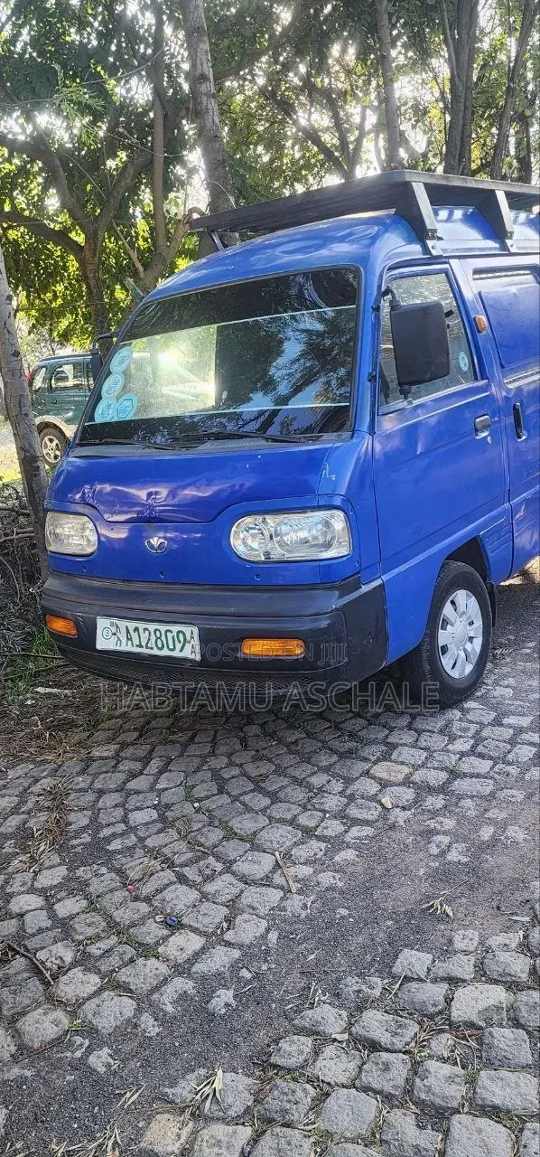 Daewoo Chairman 2007 Blue