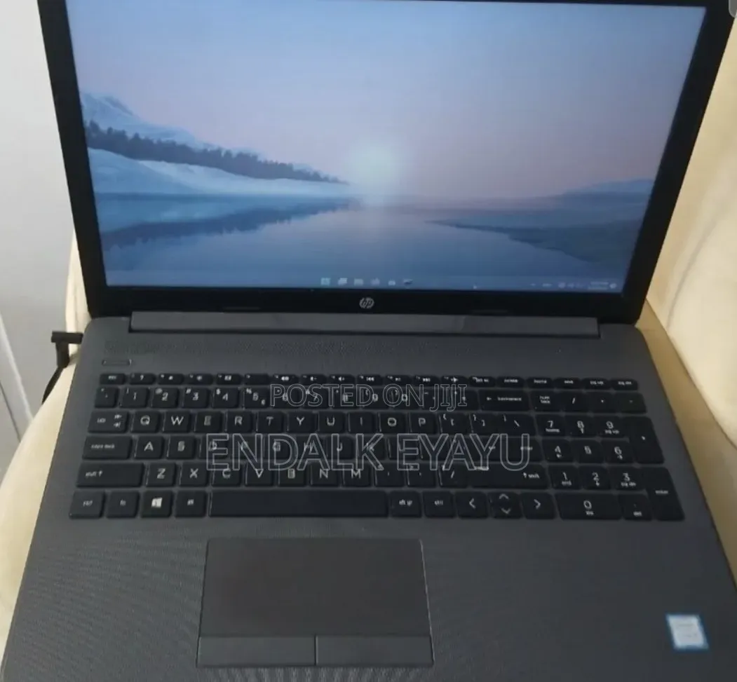 New Laptop HP 250 G7 8GB Intel Core i5 HDD 1T