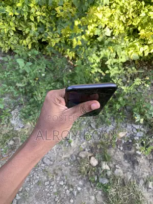 Apple iPhone 11 64 GB Black