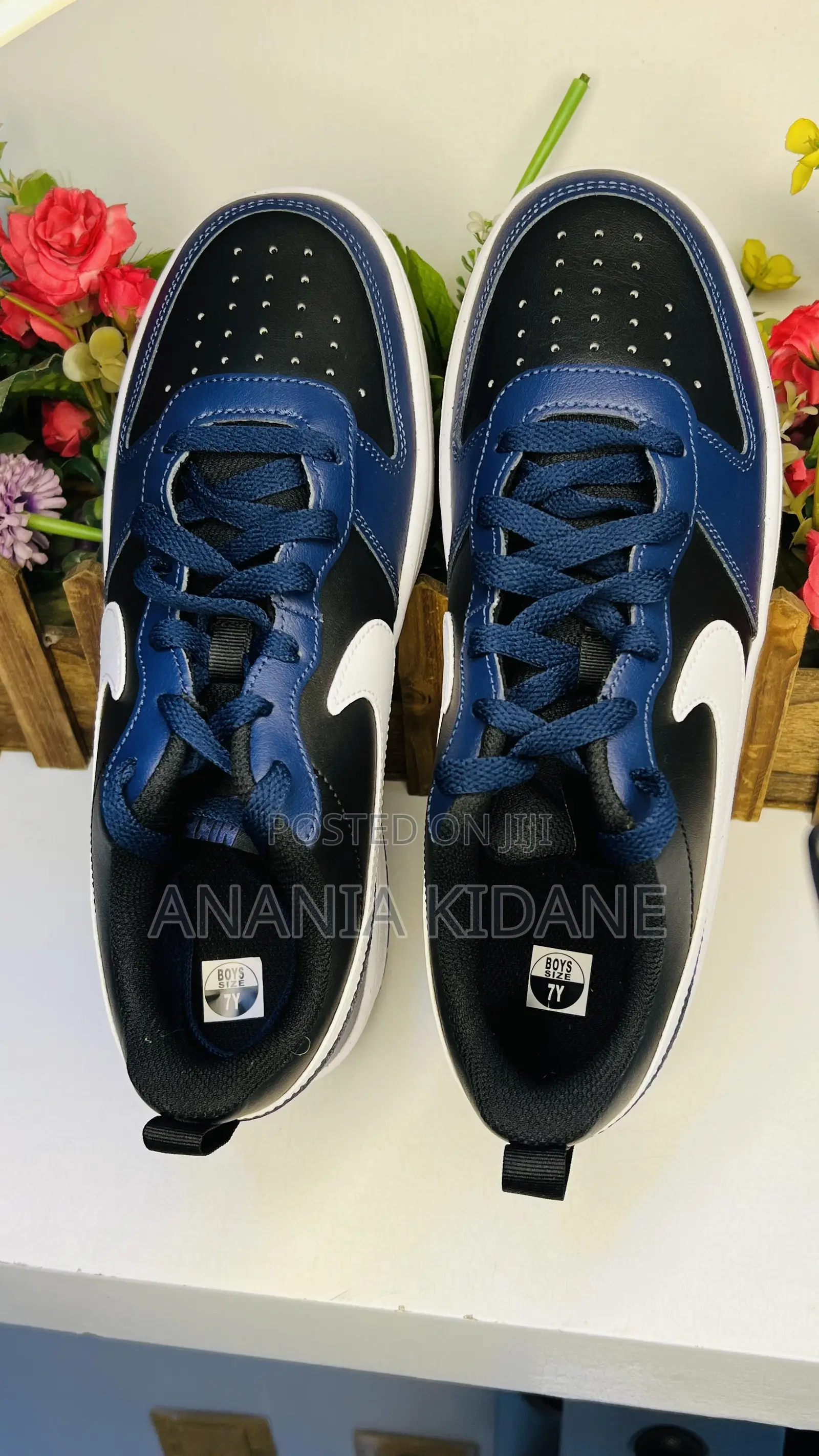 Nike Court Borough Low 2