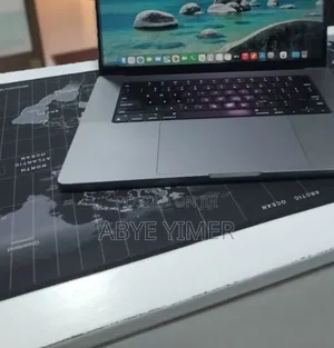 New Laptop Apple MacBook Pro 2021 M1 Max 64GB Apple M1 SSD 1T