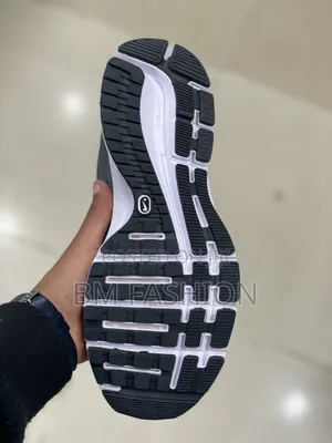 Graphite Shield Nike Lightweight Trainers With Modern Urban Comfort