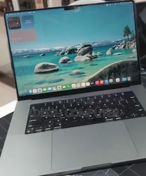New Laptop Apple MacBook Pro 2021 M1 Max 64GB Apple M1 Max SSD 1T