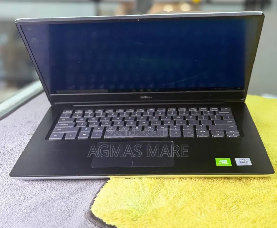 New Laptop Dell 16GB Intel Core i7 SSD 256GB
