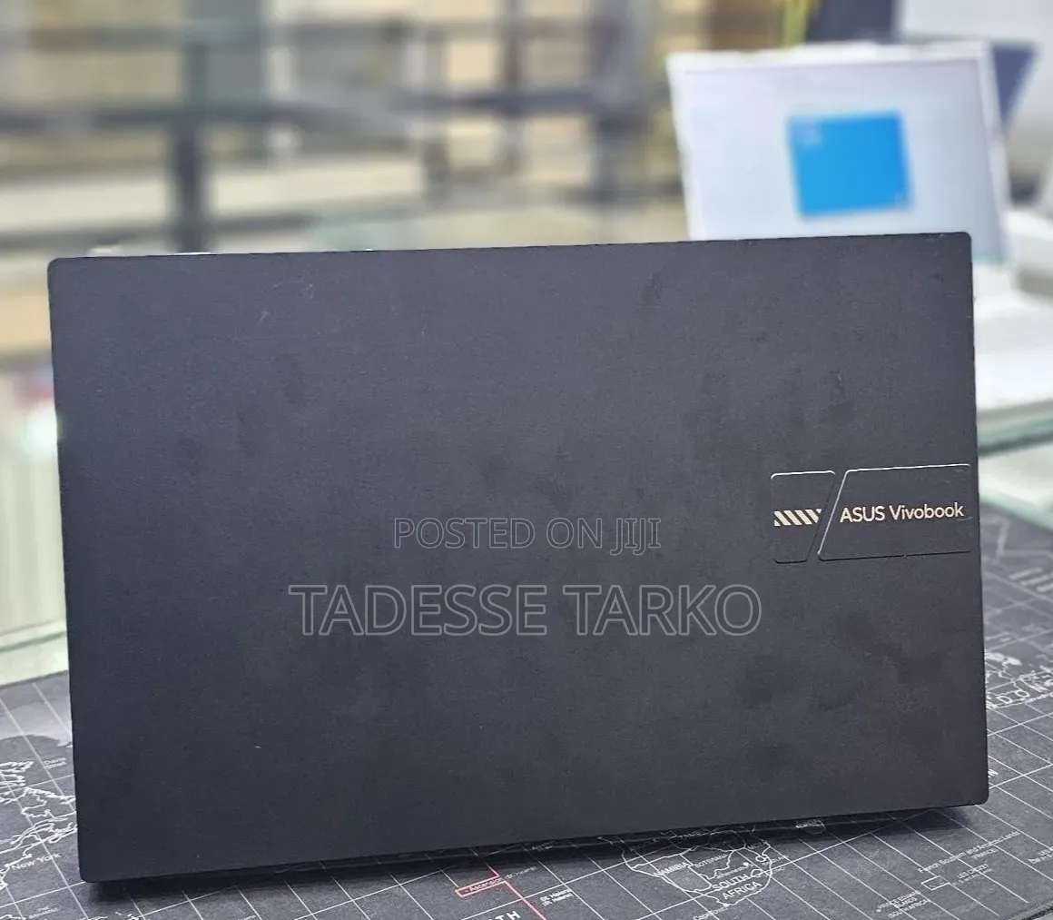 New Laptop Asus 16GB Intel Core 5 SSD 512GB