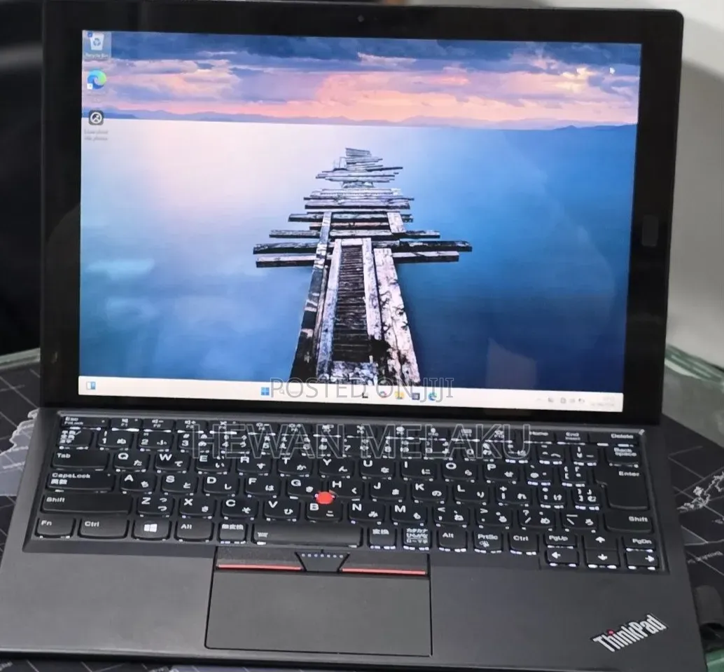 New Laptop Lenovo 8GB Intel Core i5 SSD 256GB