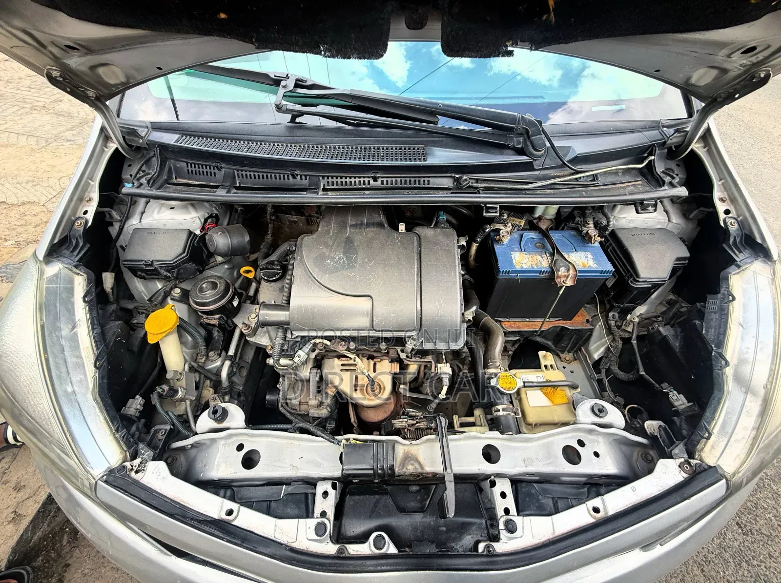 Toyota Yaris 2012 Silver